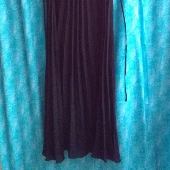 Full length nighty. NWOT - Picture 2 of 3